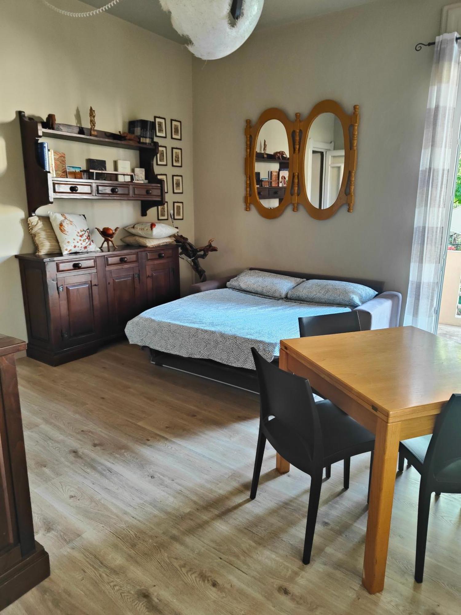 La Pajassa Bed and Breakfast Alba  Værelse billede